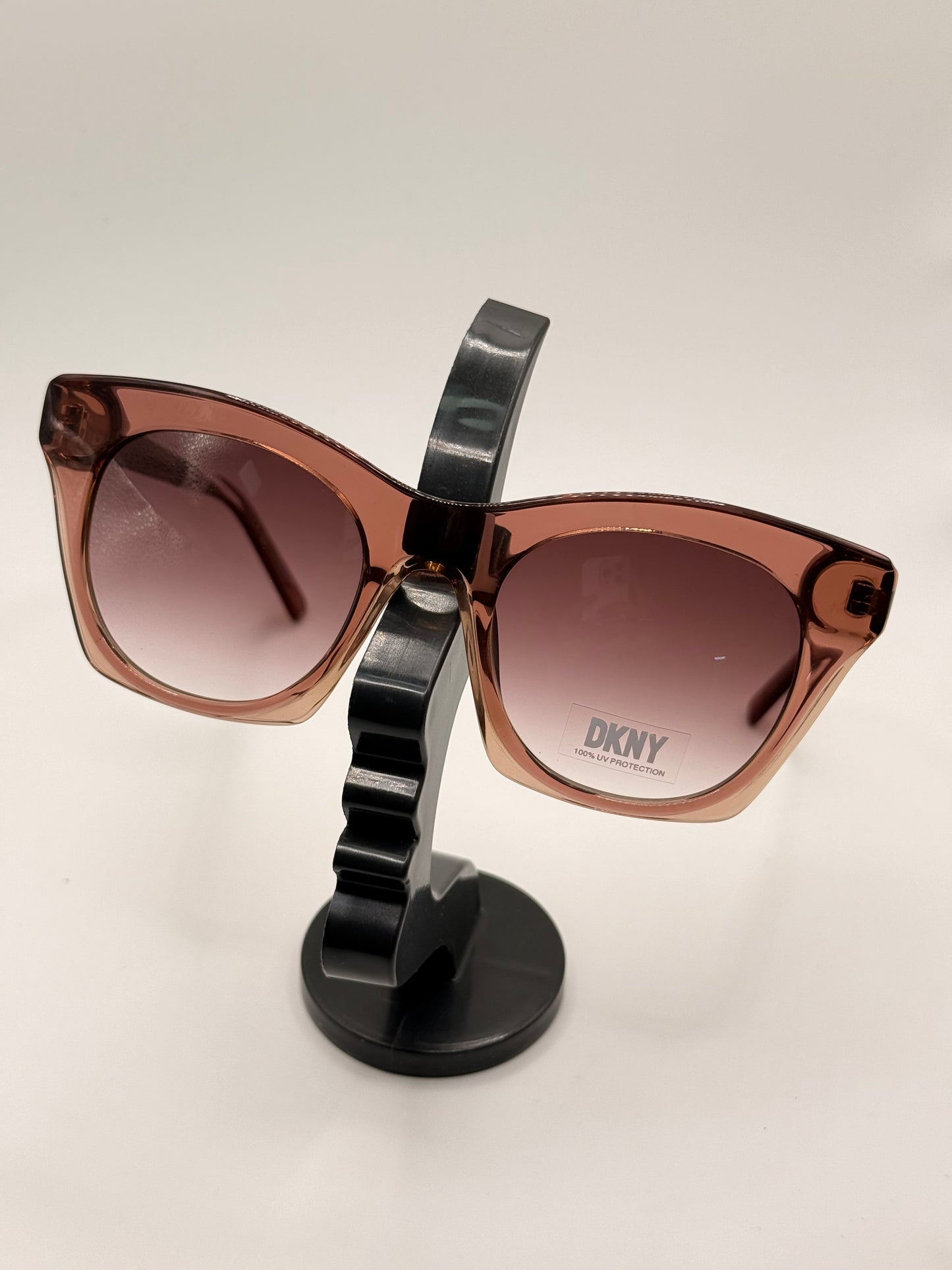DKNY SOLAR 541S